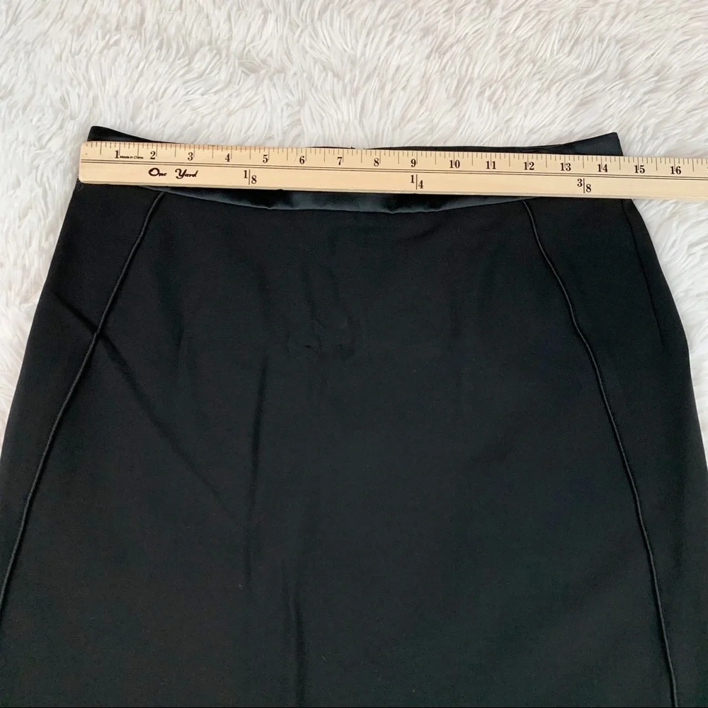 Derek Lam knit pencil skirt solid black knee lenght satin waist Made in Italy‎
